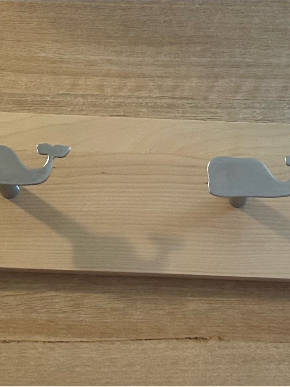 Vineyard Vines Silver Whale Hook Rack on Natural Wood